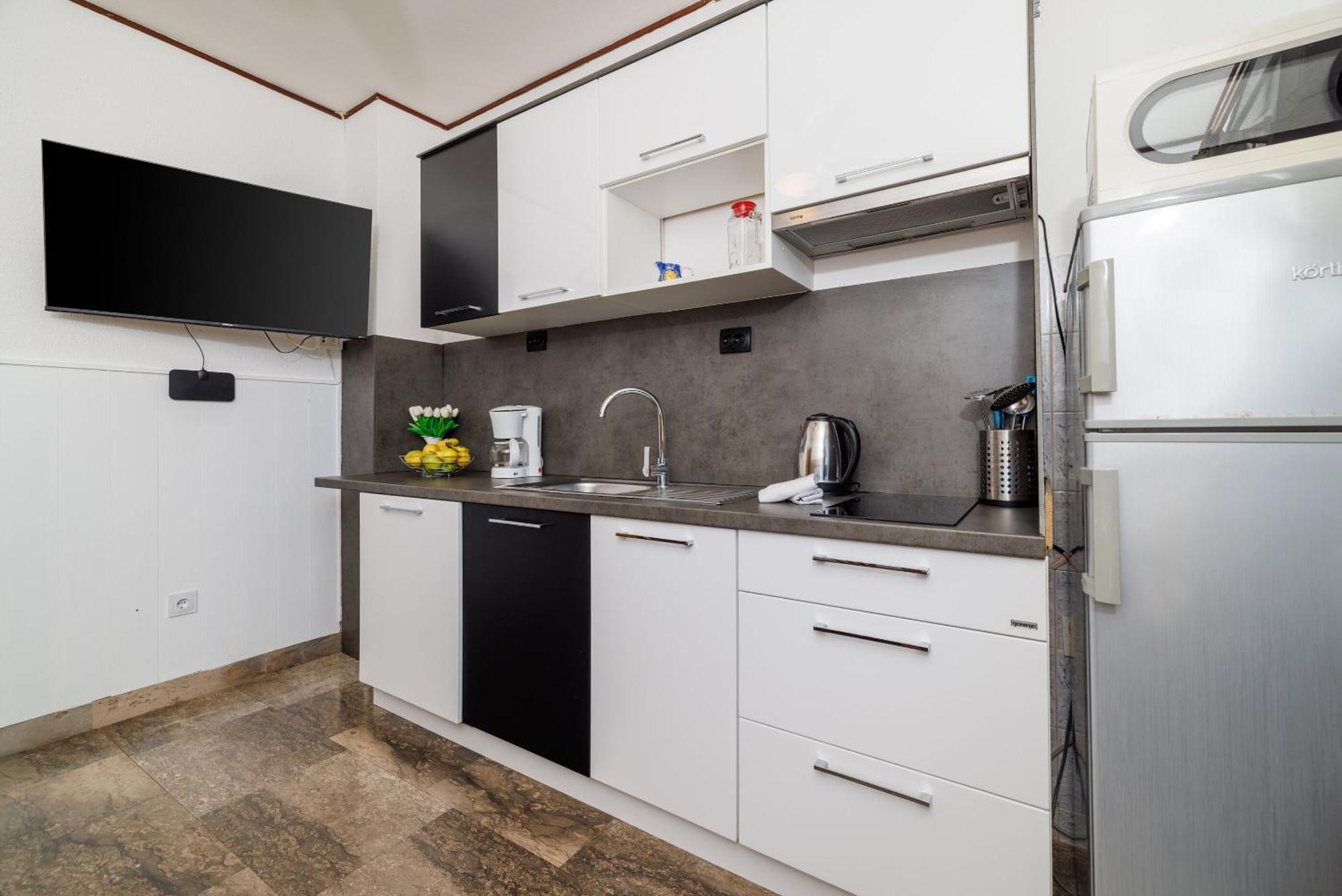 Apartment Petar Poljice ภายนอก รูปภาพ