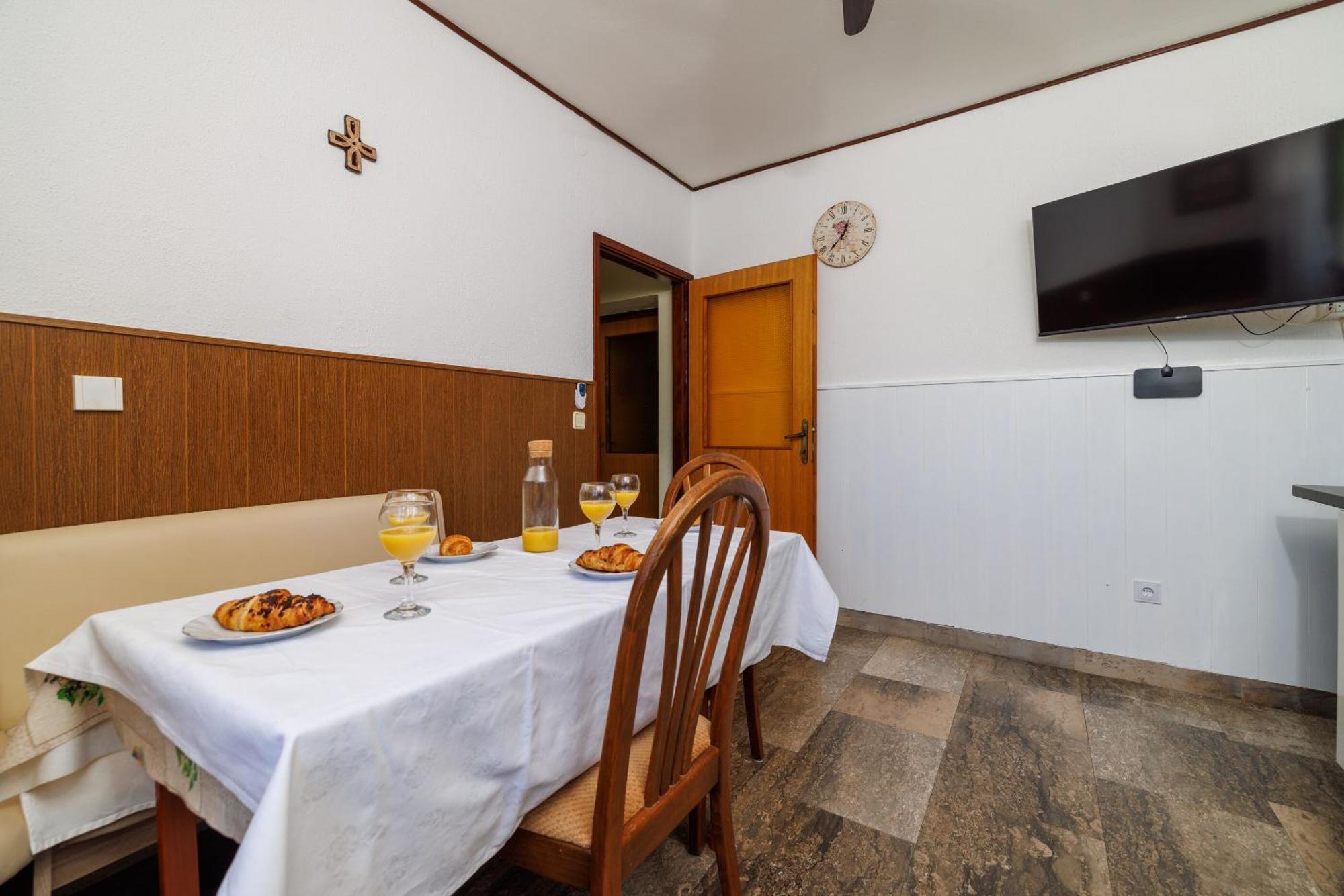 Apartment Petar Poljice ภายนอก รูปภาพ